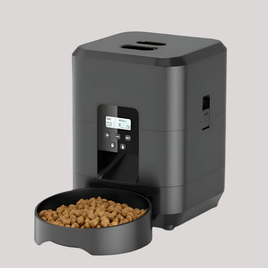 Automatic Smart Pet Feeder for Cats and Dogs with Timed Dispensing and Slow Feeding Functionality